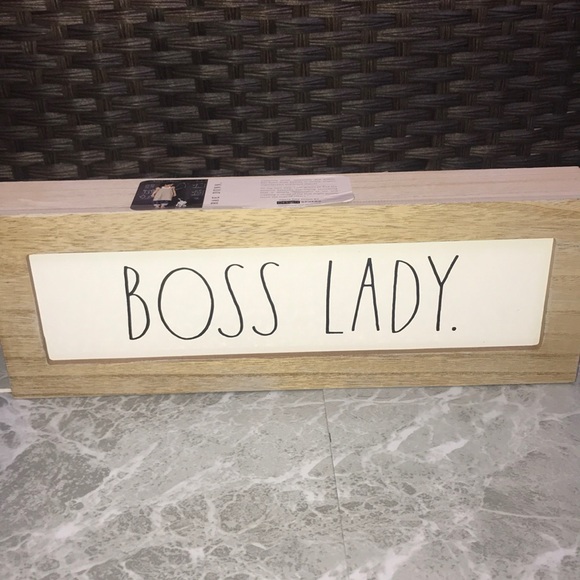 Urban Outfitters Other - Rae Dunn “Boss Lady” sign- NEW‼️‼️‼️